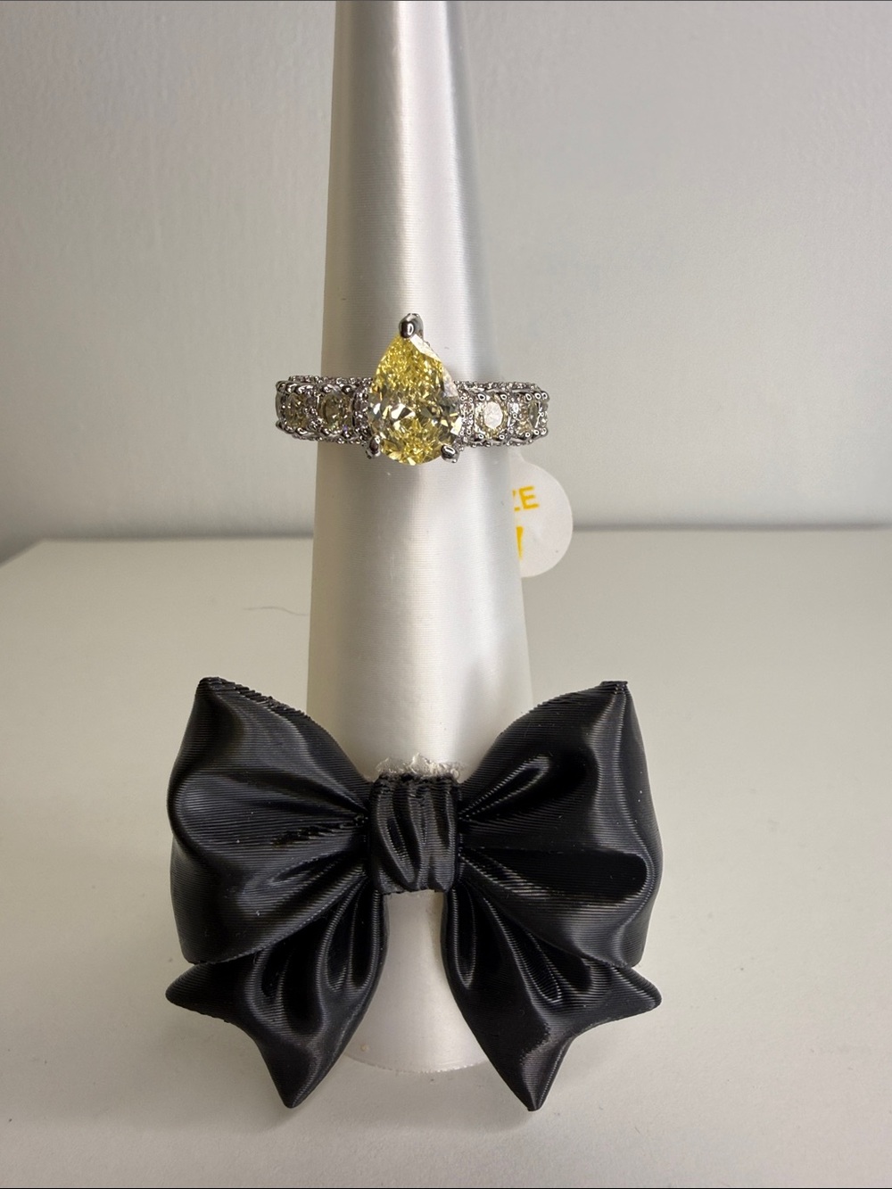 Bomb Party Soothing Solitude Size 7 Lemon CZ on rhodium